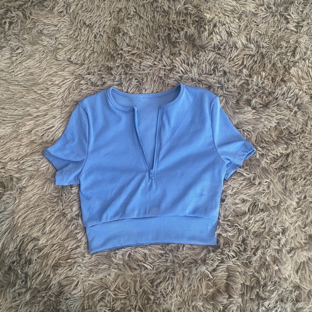 Zip-up Crop Top